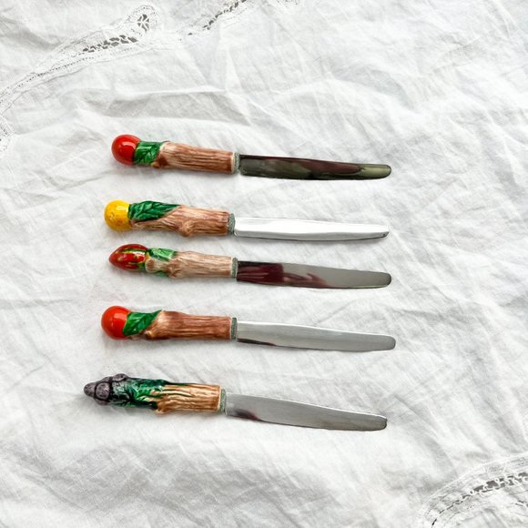 Vintage ceramic fruit and cheese knives Set of 5 Made in Japan - Picture 3 of 10